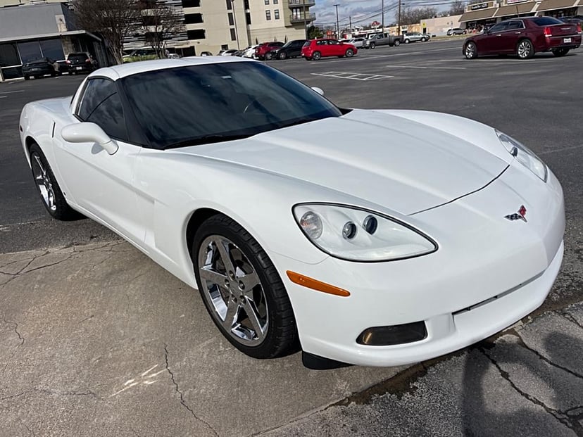 2007 Chevrolet Corvette - Image 1
