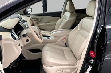 2018 Nissan Murano - Image 3