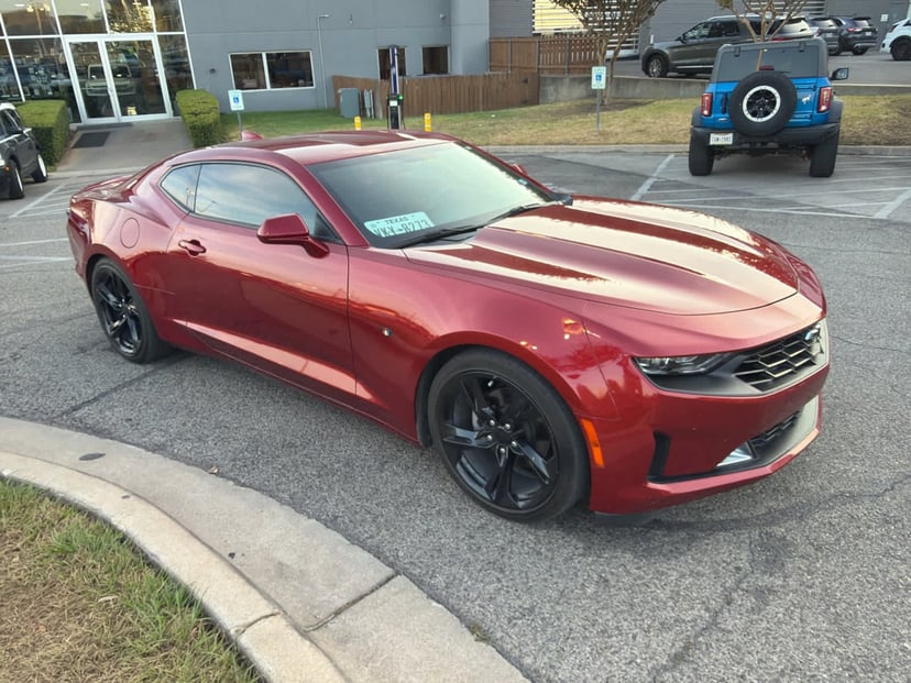 2021 Chevrolet Camaro - Image 3
