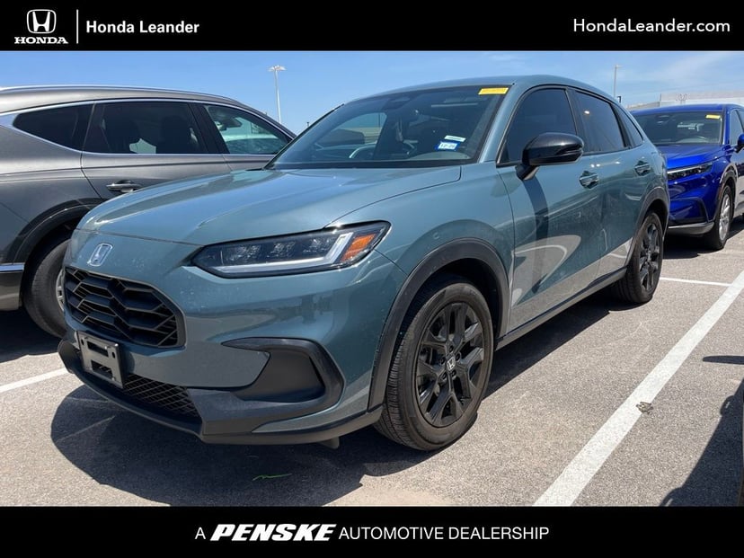 2025 Honda HR-V - Image 2