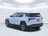 2027 Chevrolet Equinox - Preview 3