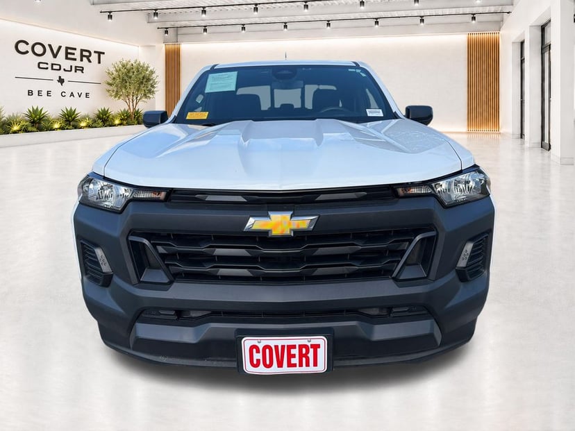 2024 Chevrolet Colorado - Image 3