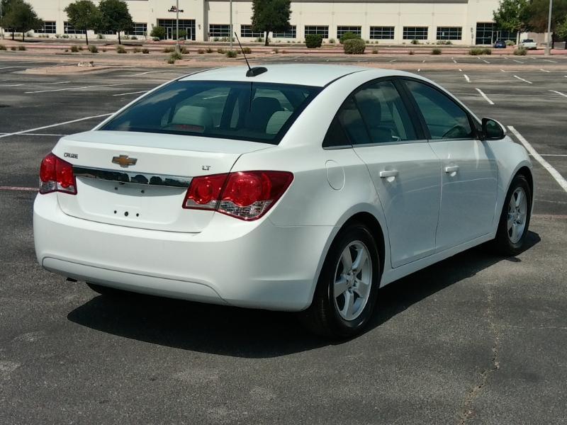 2015 Chevrolet Cruze - Image 3
