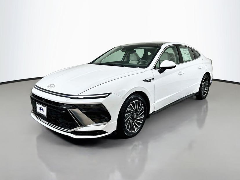 2026 Hyundai Sonata Hybrid - Image 1