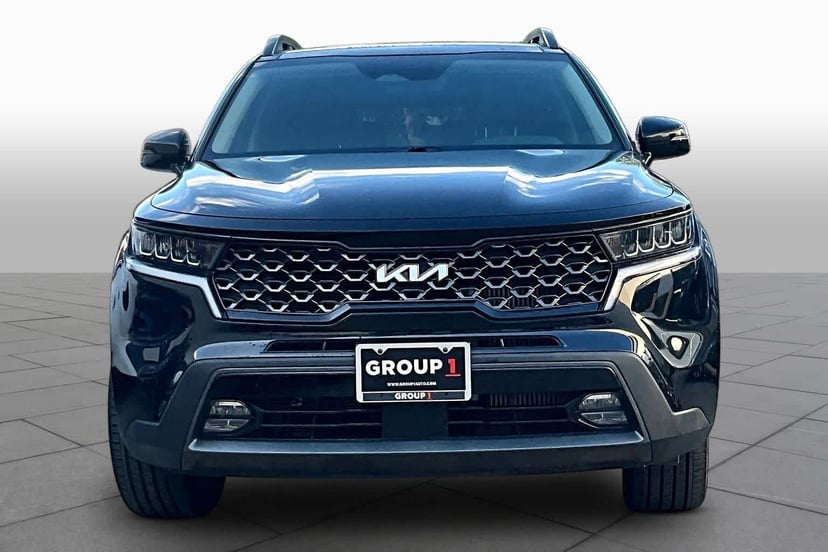 2023 Kia Sorento - Image 3