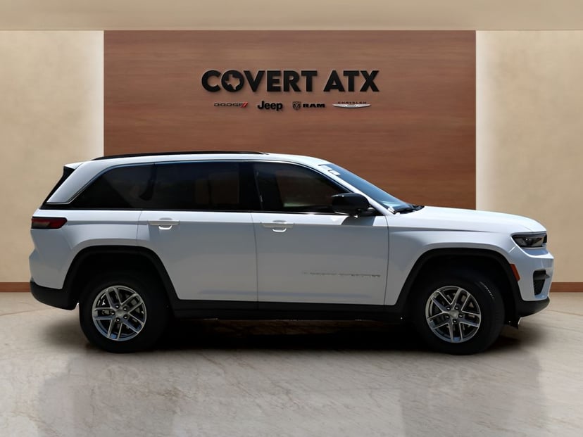 2026 Jeep Grand Cherokee - Image 3