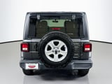 2022 Jeep Wrangler - Preview 6