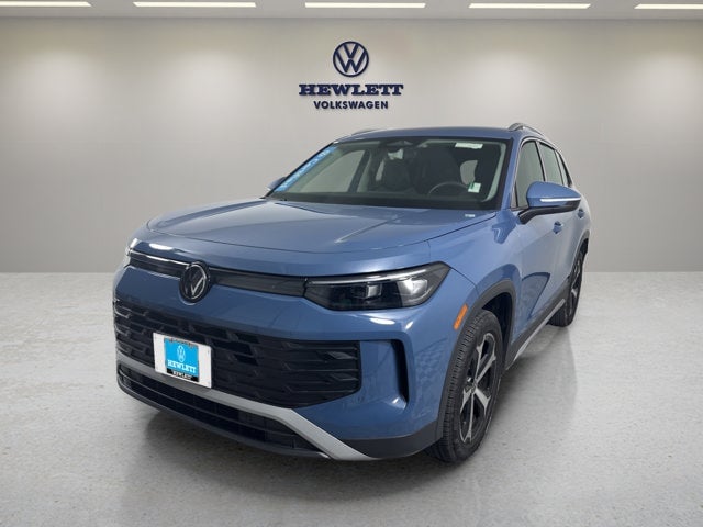 2025 Volkswagen Tiguan - Image 1