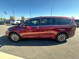 2022 Chrysler Pacifica - Preview 4