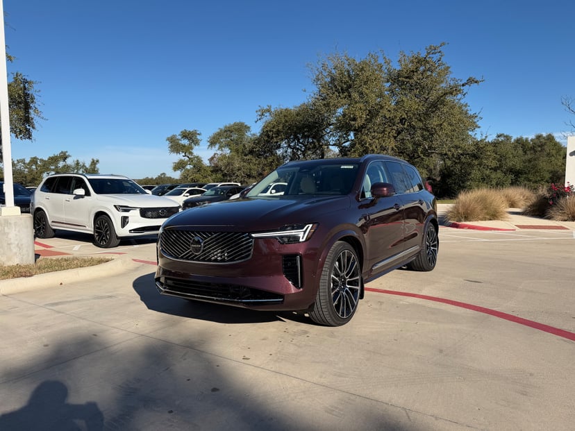 2026 Volvo XC90 - Image 1