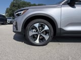 2026 Volvo XC40 - Preview 9