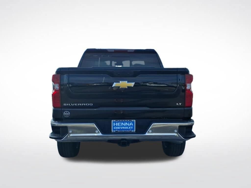 2026 Chevrolet Silverado - Image 3