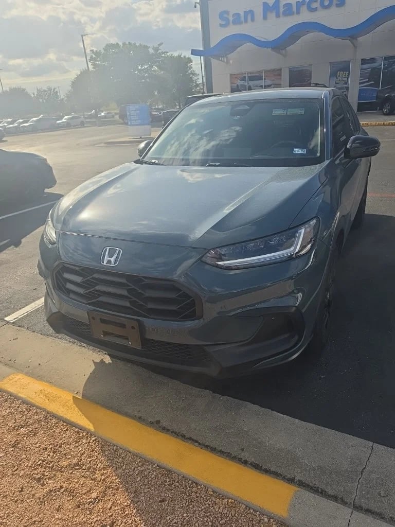 2025 Honda HR-V - Image 1