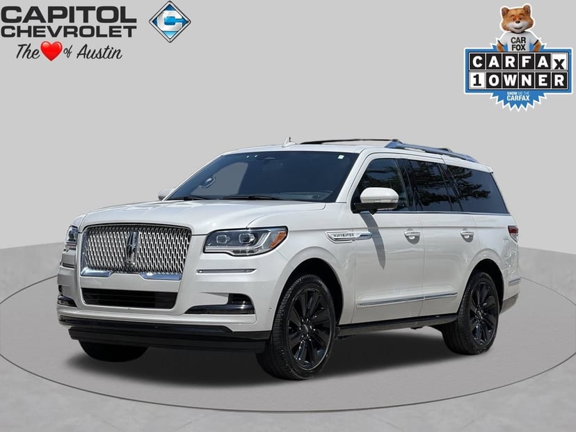 2023 Lincoln Navigator - Image 1