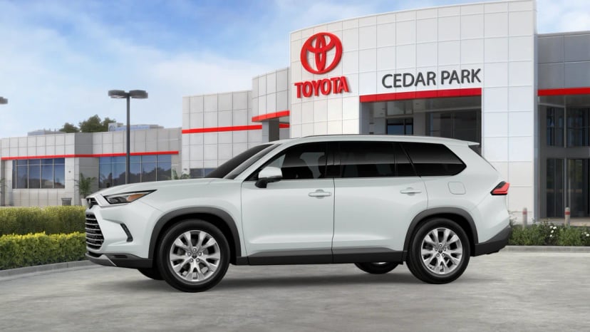 2026 Toyota Grand Highlander - Image 3