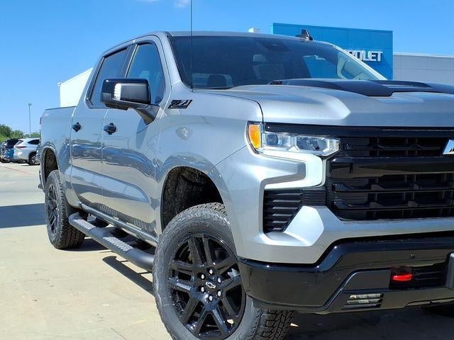 2026 Chevrolet Silverado 1500 - Image 3
