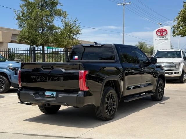 2024 Toyota Tundra - Image 2