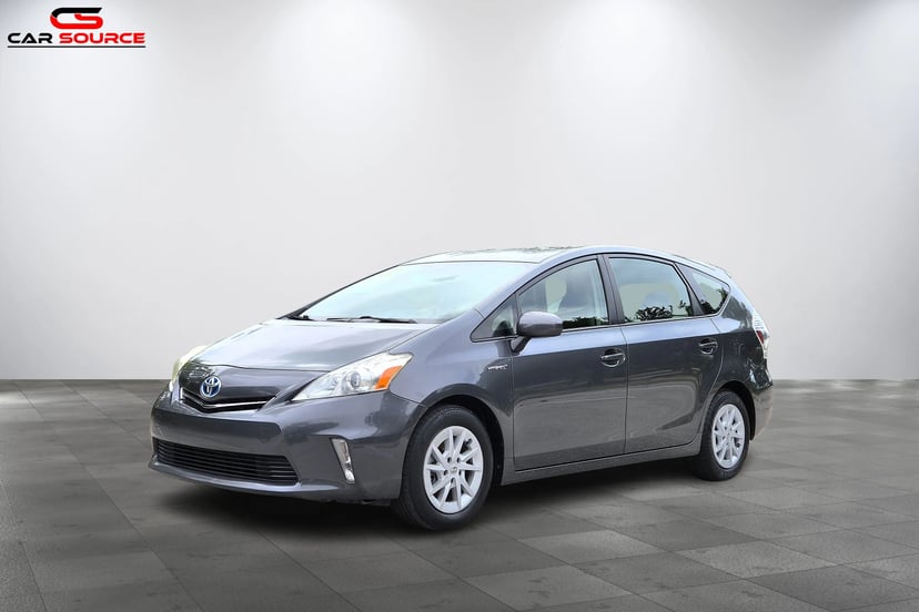 2012 Toyota prius-v - Image 1
