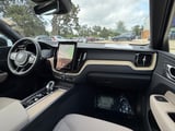 2026 Volvo XC60 - Preview 13