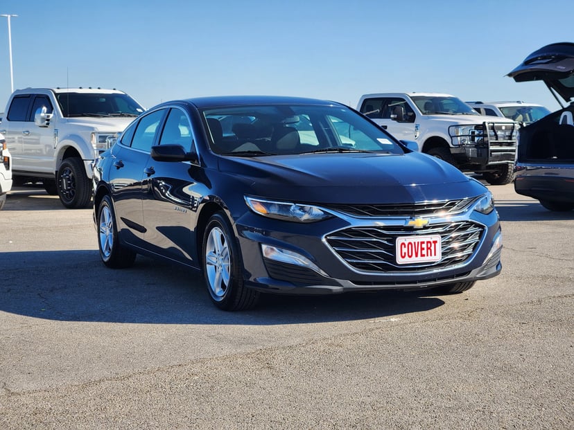 2022 Chevrolet Malibu - Image 1