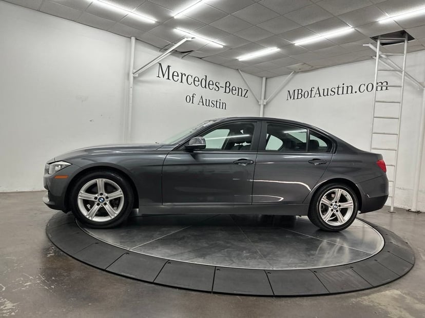 2014 BMW 328i - Image 3