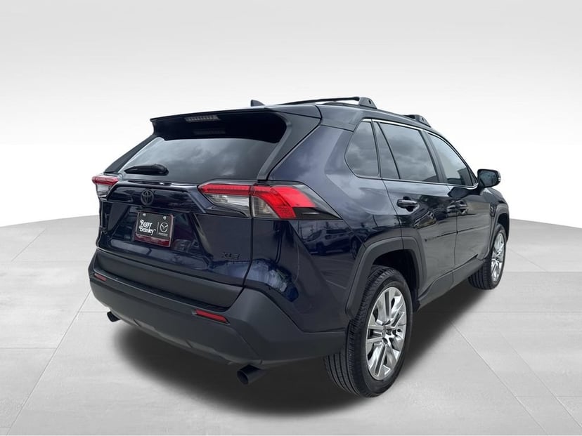 2025 Toyota RAV4 - Image 3