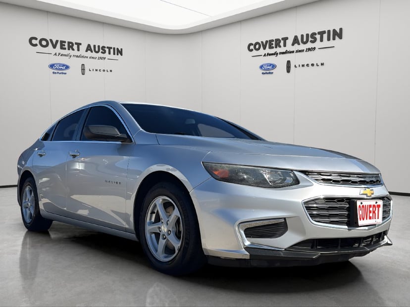 2017 Chevrolet Malibu - Image 1