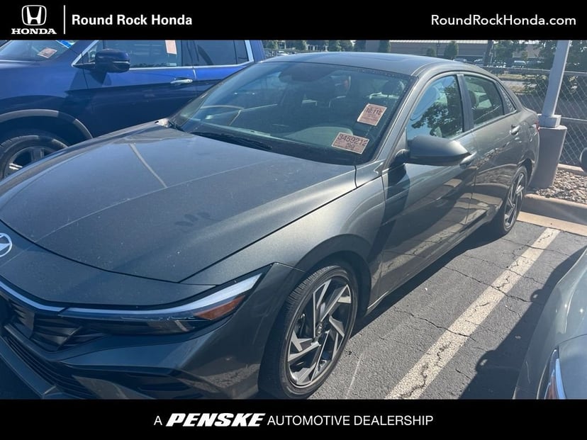 2025 Hyundai Elantra - Image 1