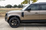 2026 Land Rover Defender - Preview 13