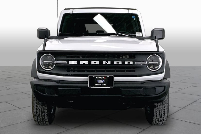 2026 Ford Bronco - Image 3