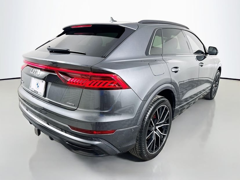 2021 Audi Q8 - Image 2