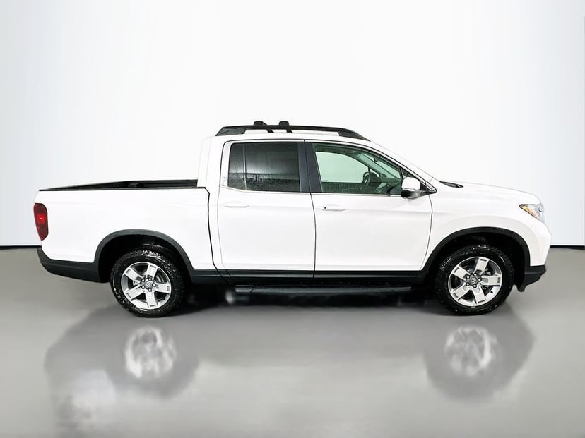 2026 Honda Ridgeline - Image 3
