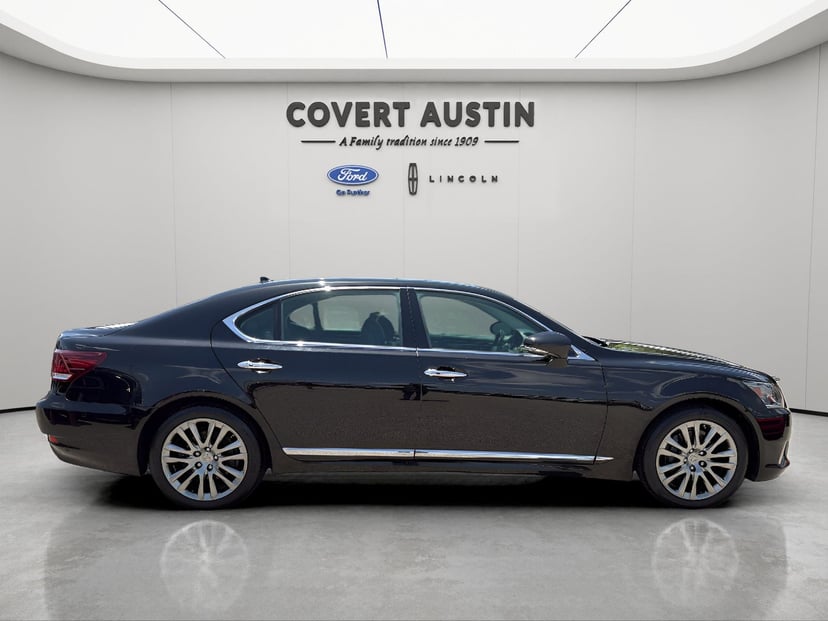 2013 Lexus LS - Image 3
