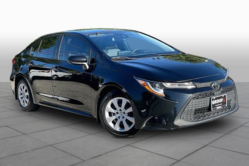 2022 Toyota Corolla - Image 2