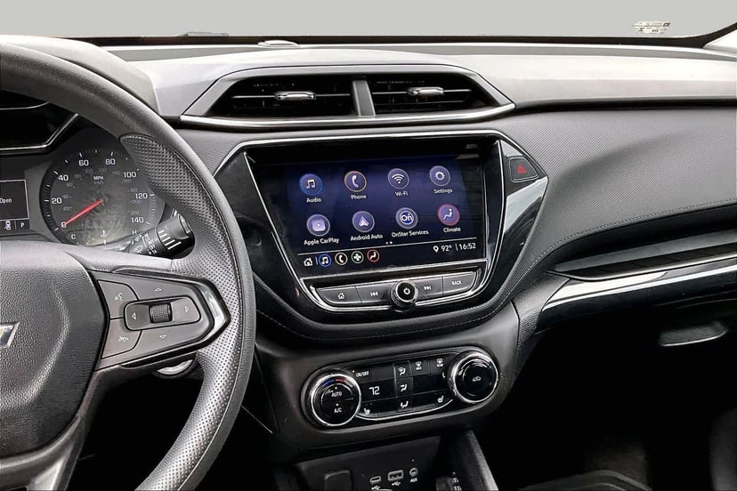 2021 Chevrolet Trailblazer - Image 3