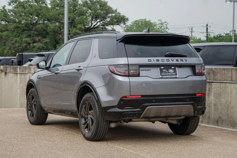 2026 Land Rover Discovery Sport - Image 2