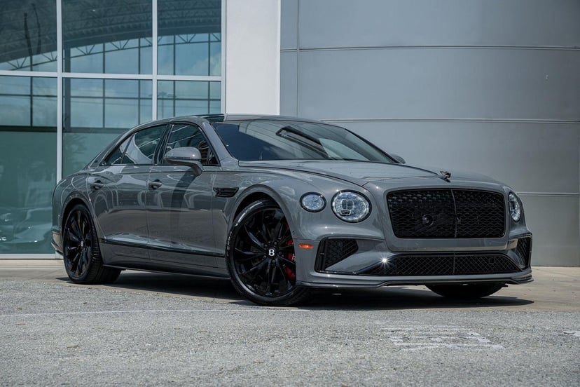 2025 Bentley Flying Spur - Image 1