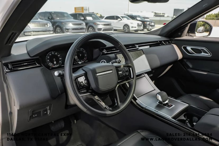 2026 Land Rover Range Rover Velar - Image 2