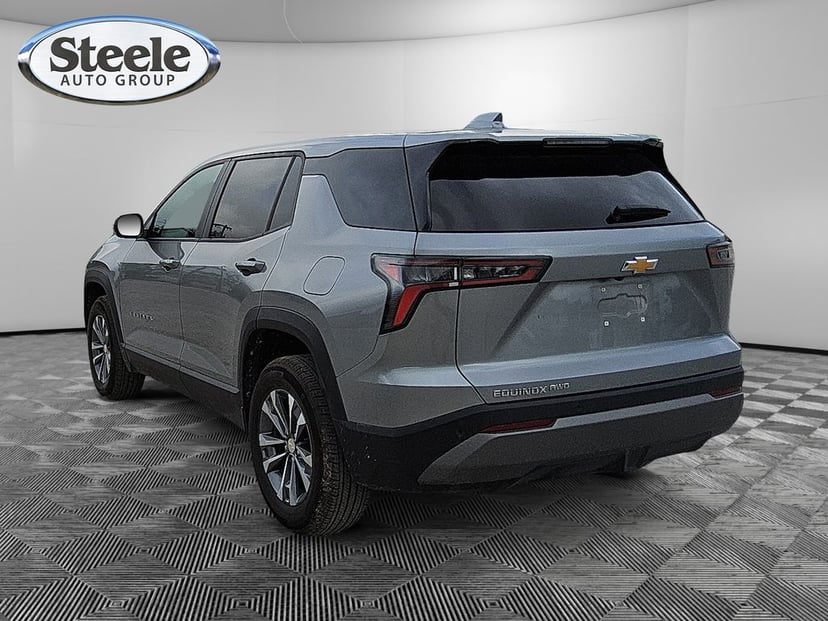2026 Chevrolet Equinox - Image 3