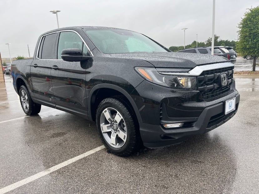 2026 Honda Ridgeline - Image 3