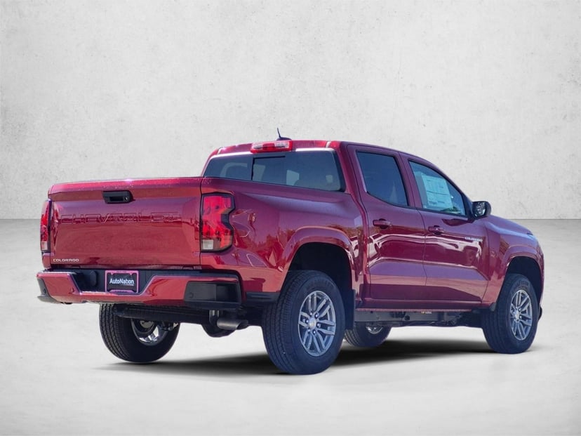 2026 Chevrolet Colorado - Image 2
