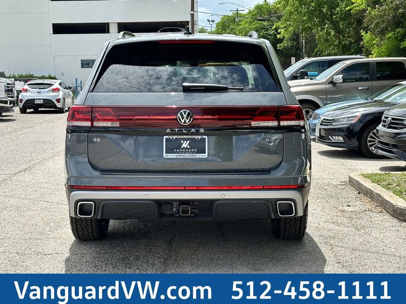 2026 Volkswagen Atlas - Image 2