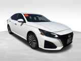 2023 Nissan Altima - Preview 3