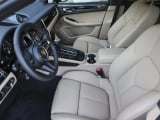 2026 Porsche Macan - Preview 14
