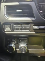 2021 GMC Yukon XL - Preview 11