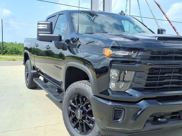 2026 Chevrolet Silverado 2500 HD - Image 2