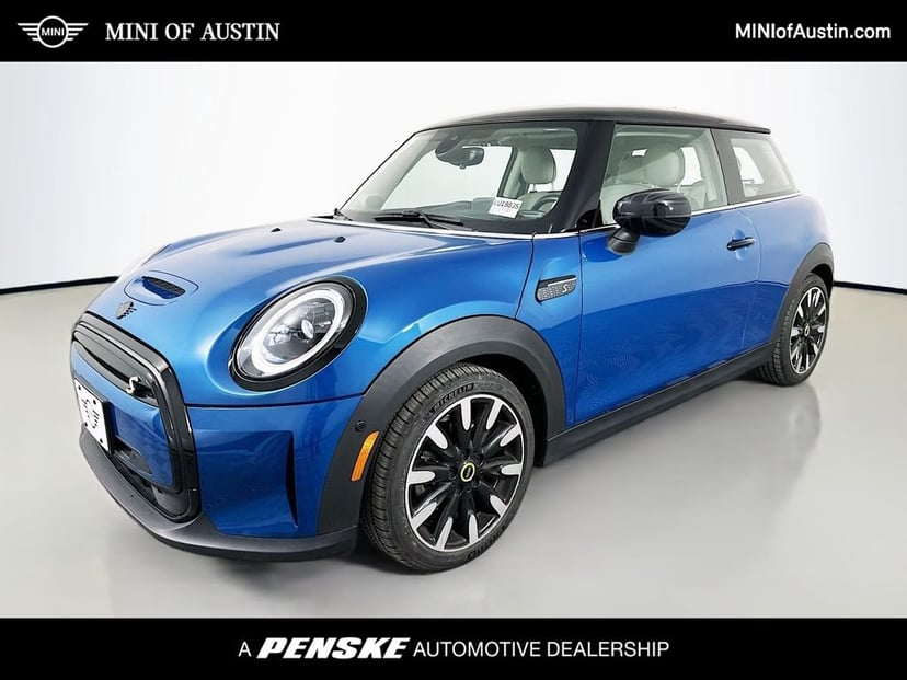 2023 MINI Cooper SE Electric Signature Plus 2D Hatchback Blue - Image 1