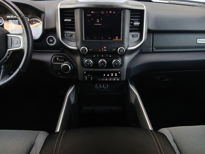 2023 Ram 1500 - Image 3