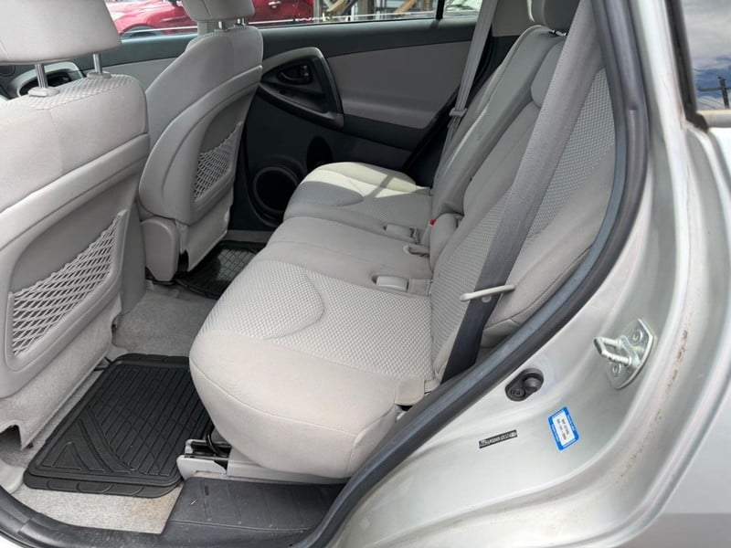 2012 Toyota RAV4 - Image 3