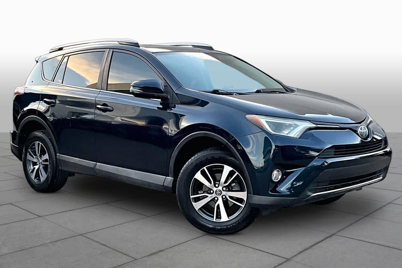 2017 Toyota RAV4 - Image 1